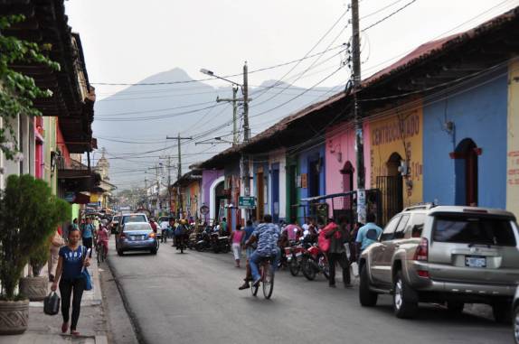 casas colorem as ruas de Granada, na Nicarágua